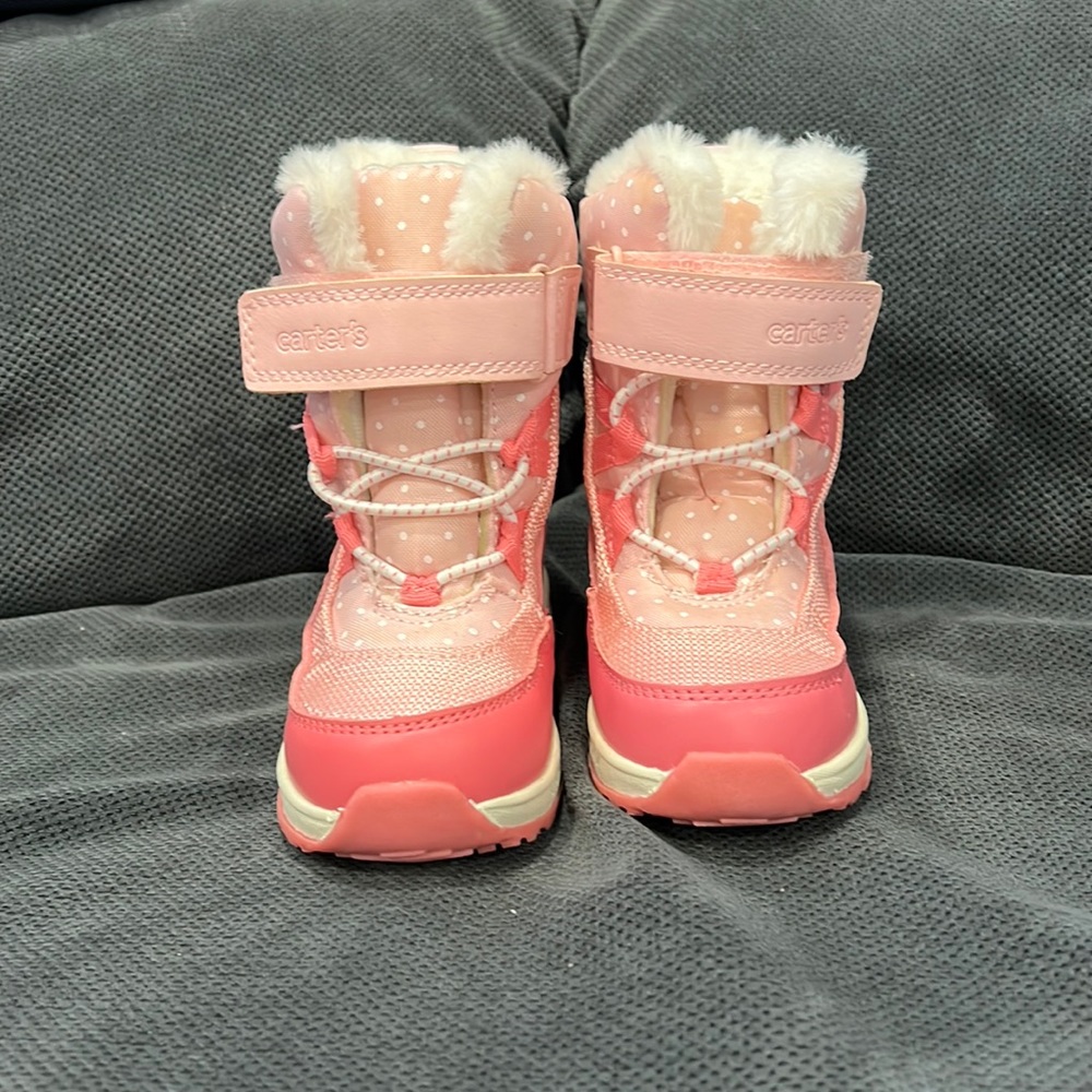 Carters size 7 pink winter boots